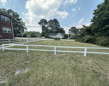 1301 S 10th Street - Photo Thumbnail 14