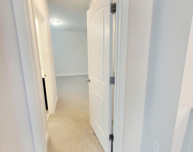 121 Scoville Road - Photo Thumbnail 28