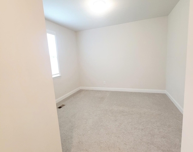 121 Scoville Road - Photo Thumbnail 30
