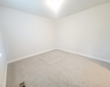 121 Scoville Road - Photo Thumbnail 34