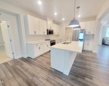 121 Scoville Road - Photo Thumbnail 18