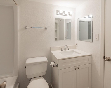 2500 Burleson Rd - Photo Thumbnail 11