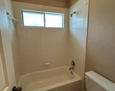 19500 Sangremon Way - Photo Thumbnail 26