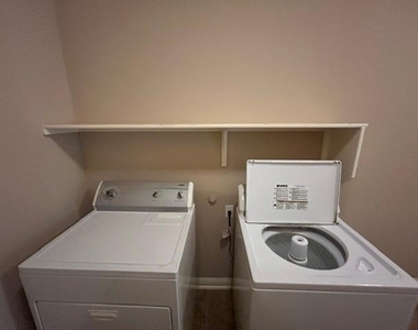 19500 Sangremon Way - Photo Thumbnail 2