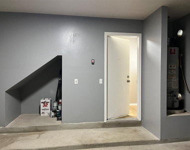 15106 Chamberlain Ct - Photo Thumbnail 11