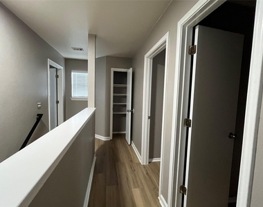 15106 Chamberlain Ct - Photo Thumbnail 20