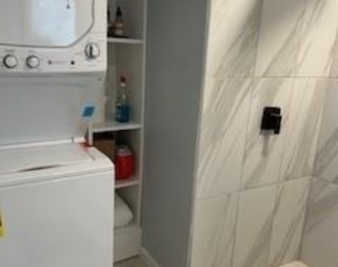 613 Brentwood St - Photo Thumbnail 6