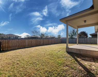 207 Baldwin St - Photo Thumbnail 17