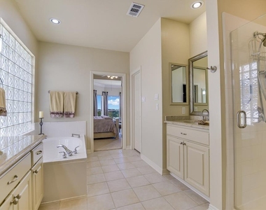 4545 Golf Vista Dr - Photo Thumbnail 7