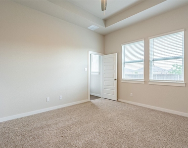 12617 Sea Gull Way - Photo Thumbnail 13