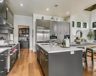 297 Blue Sky Ln - Photo Thumbnail 14