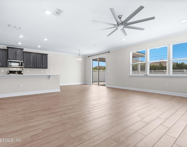 235 Silverleaf Village Drive - Photo Thumbnail 7