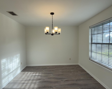 7914 Longshadow Court - Photo Thumbnail 1