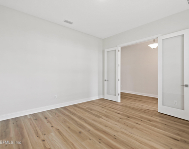 120 Elm Br Road - Photo Thumbnail 5