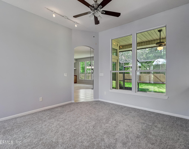 12197 Ripken Circle - Photo Thumbnail 9
