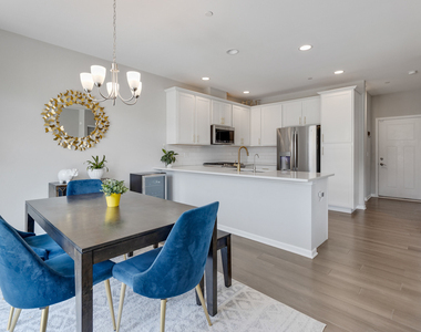 3s514 Barkley Avenue - Photo Thumbnail 8
