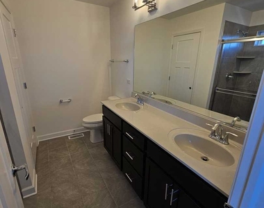 334 N Masters Drive - Photo Thumbnail 10