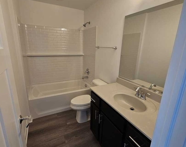 334 N Masters Drive - Photo Thumbnail 20
