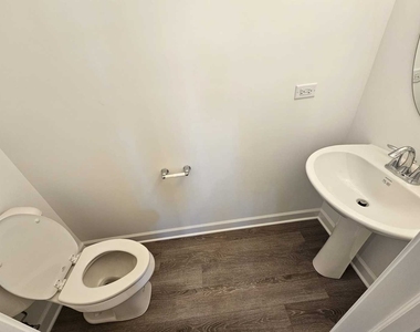 334 N Masters Drive - Photo Thumbnail 6