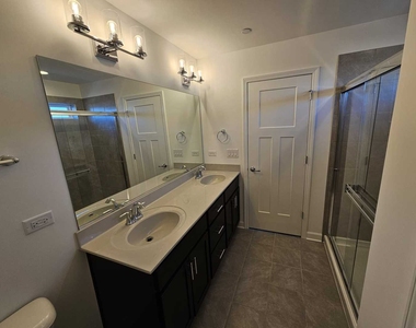 334 N Masters Drive - Photo Thumbnail 9