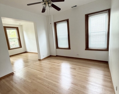 921 S Bishop Street - Photo Thumbnail 7