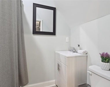 257 Birch Street - Photo Thumbnail 15