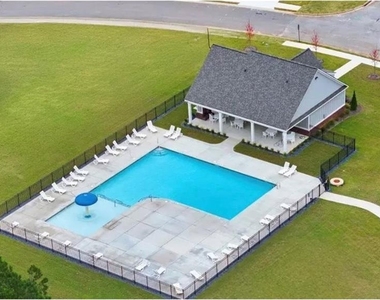 18 Gulfstream Drive - Photo Thumbnail 31