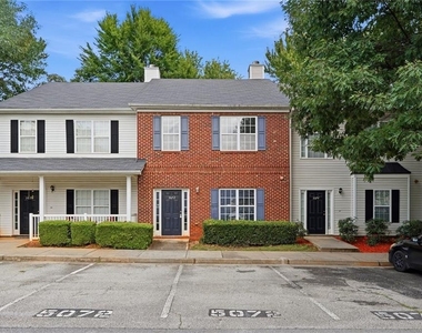 5072 Leeshire Trace - Photo Thumbnail 1