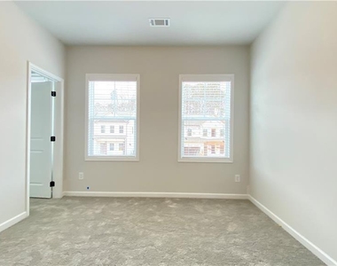 4591 Silver Oak Drive Sw - Photo Thumbnail 33