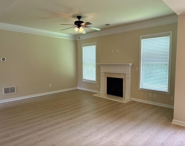 1601 Bramlett Hill - Photo Thumbnail 5