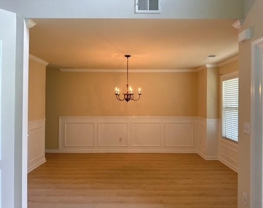 1601 Bramlett Hill - Photo Thumbnail 7