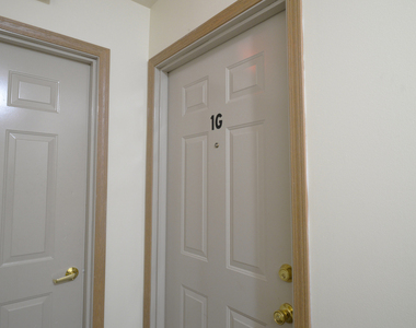1548 W Sand Bar Court - Photo Thumbnail 1