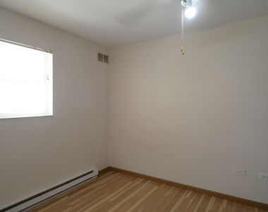 1548 W Sand Bar Court - Photo Thumbnail 8