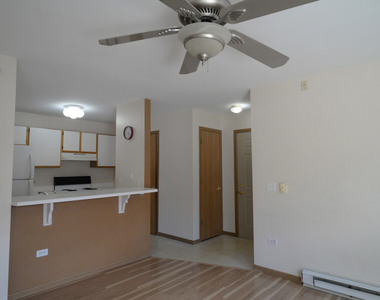 1548 W Sand Bar Court - Photo Thumbnail 2