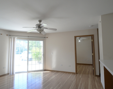 1548 W Sand Bar Court - Photo Thumbnail 3