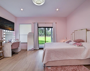 26511 Meadow Lane - Photo Thumbnail 31