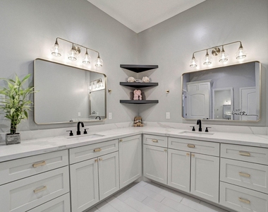 26511 Meadow Lane - Photo Thumbnail 20