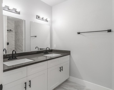 6918 Tommye Street - Photo Thumbnail 8