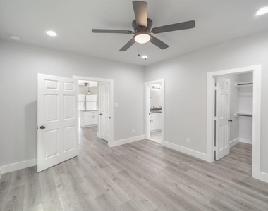 6918 Tommye Street - Photo Thumbnail 9