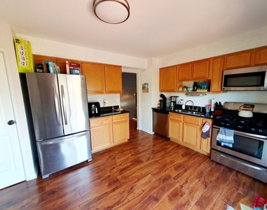 3535 Treaty Lane - Photo Thumbnail 1