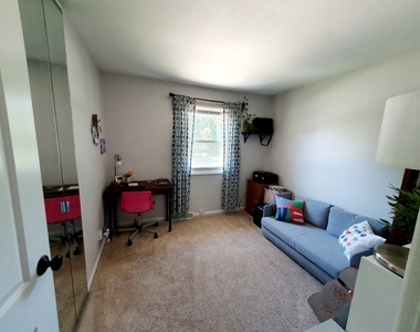 3535 Treaty Lane - Photo Thumbnail 10