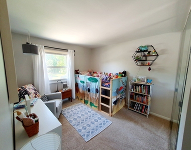 3535 Treaty Lane - Photo Thumbnail 9