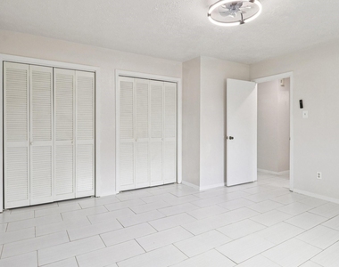 14067 Towneway Drive - Photo Thumbnail 16