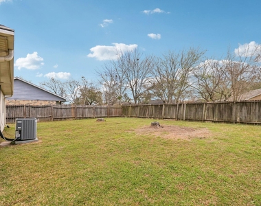 14067 Towneway Drive - Photo Thumbnail 21