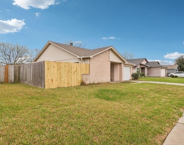 14067 Towneway Drive - Photo Thumbnail 1