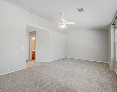 13600 Breton Ridge Street - Photo Thumbnail 35