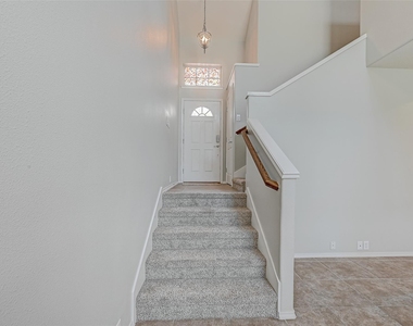 13600 Breton Ridge Street - Photo Thumbnail 9