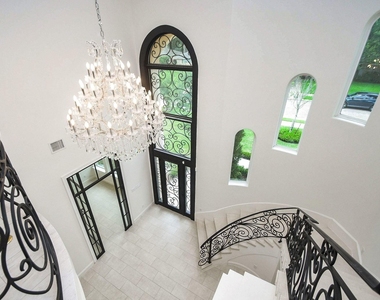 422 Mignon Lane - Photo Thumbnail 23