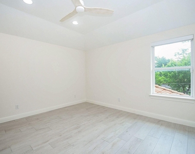 422 Mignon Lane - Photo Thumbnail 33