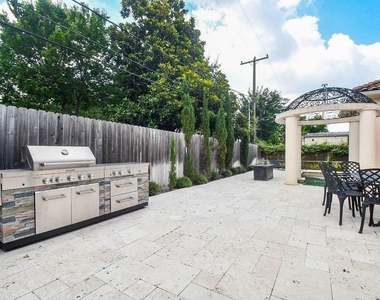 422 Mignon Lane - Photo Thumbnail 38